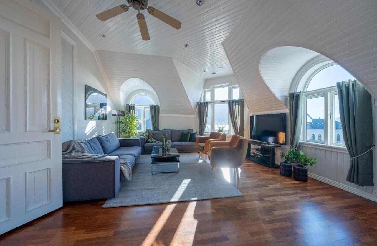 Enter Tromso - Exclusive 4 Bedroom Villa Εξωτερικό φωτογραφία